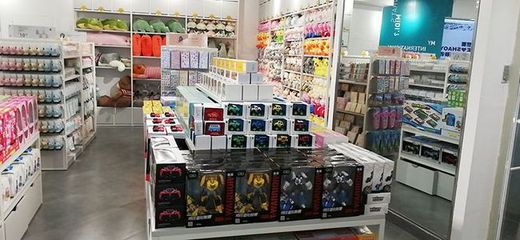 精品店进货渠道有哪些?从品牌店进货可以不?